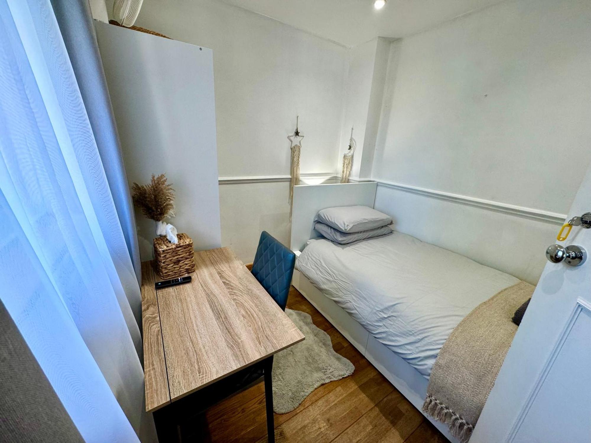 Cosy Single Room For One Person Bromley Exterior photo